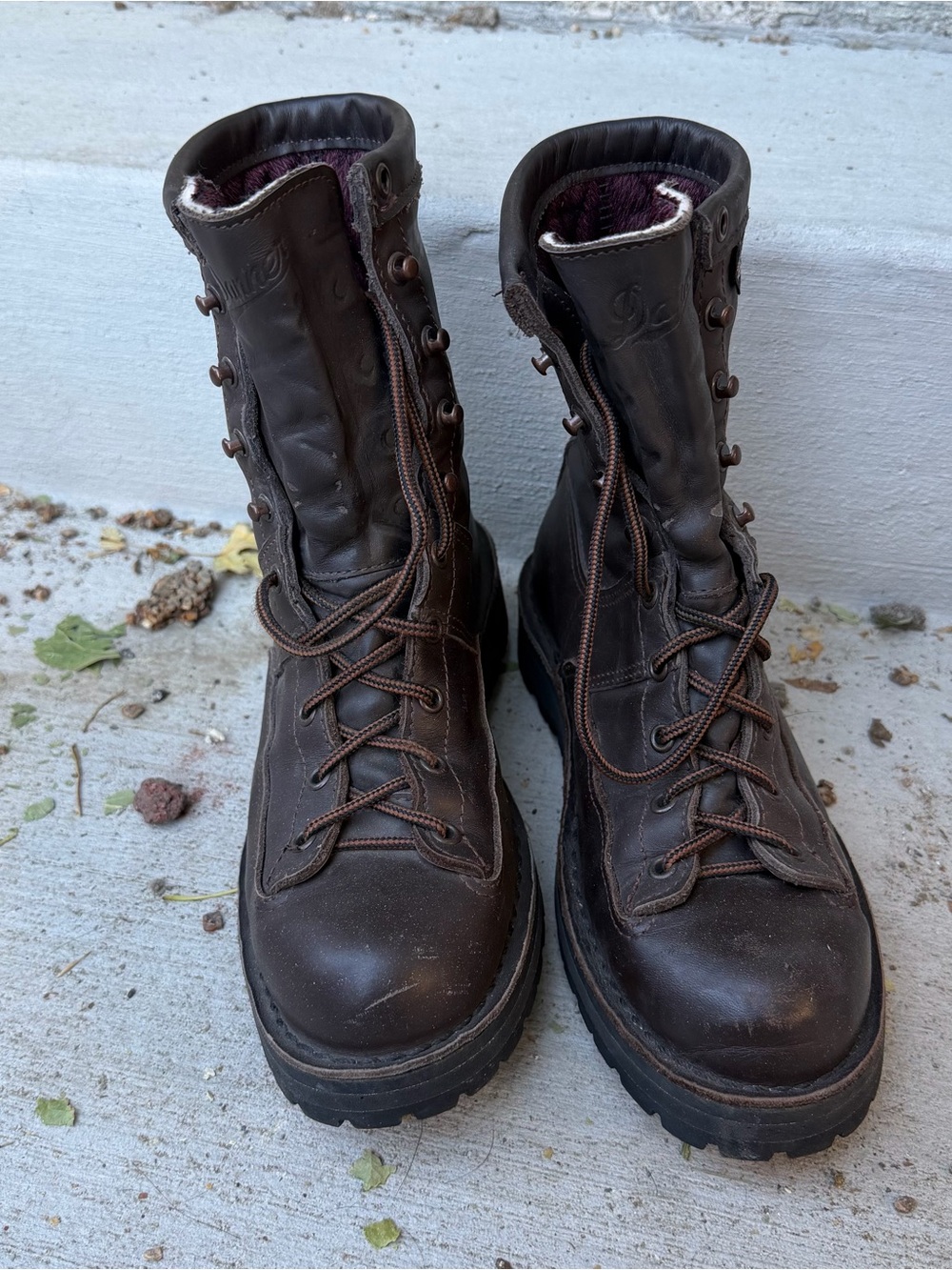 Danner Hood Winter Light 8” size 8